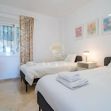 Cyv - Modern Comfort In Mijas Humera