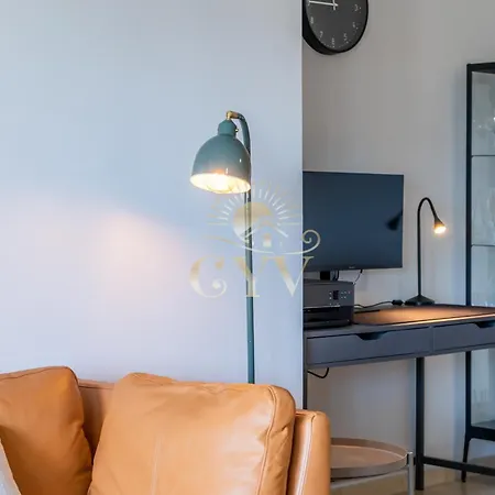 Cyv - Modern Comfort In Mijas Humera